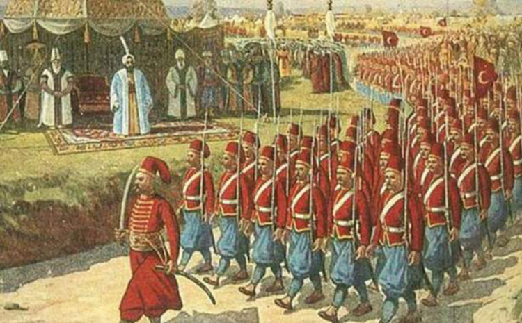 Yeniçerilerin başlıklarının ortasında, sefere giderken kaşıklarını soktukları 'kaşıklık' denen özel bir bölüm vardı.