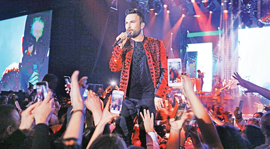 Tarkan’ın kitabını yazdılar
