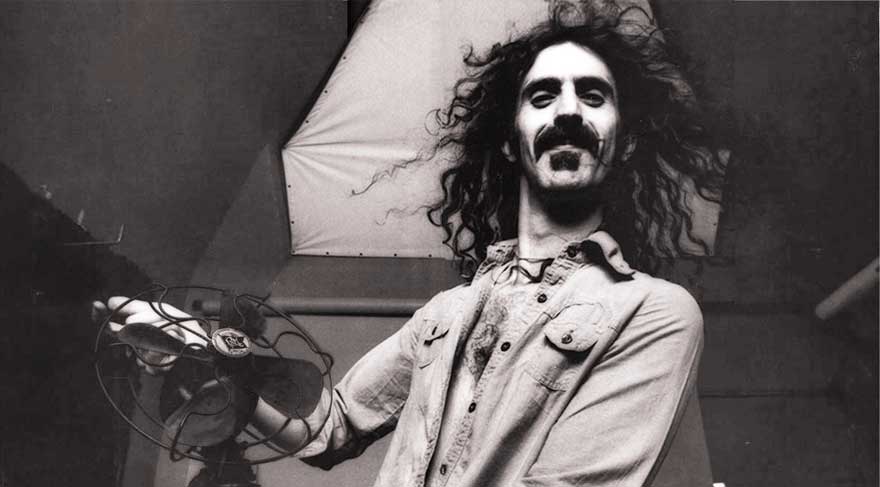 Frank Zappa’nın hiç yayınlanmamış kayıtlarından iki albüm