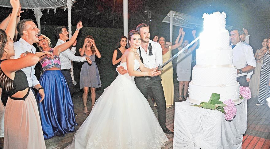 Salsa şampiyonu dans ederek “Evet” dedi