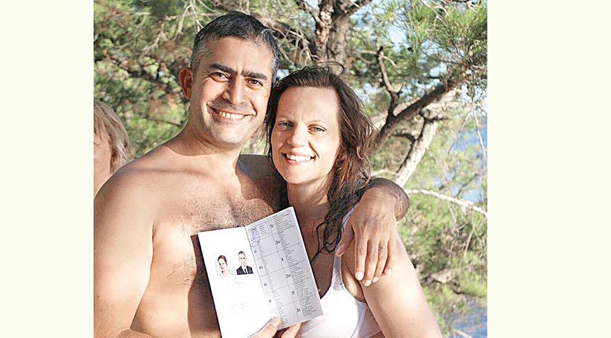 Denizden çıkıp nikah kıydılar