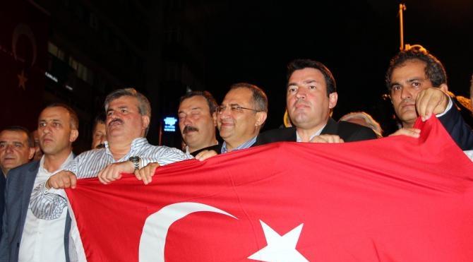 Zonguldak'ta milli iradeye saygı ve sahip çıkma eylemi