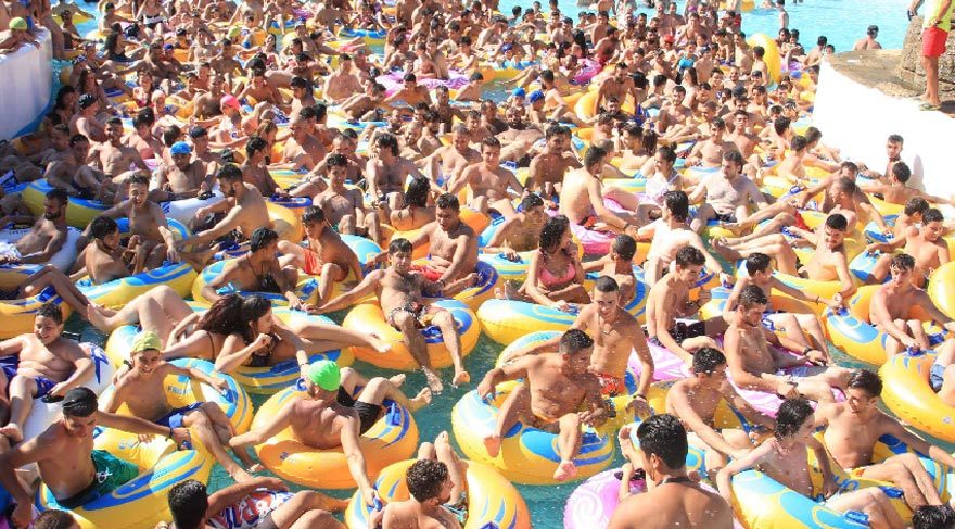 İzmir’de havuzlar doldu taştı