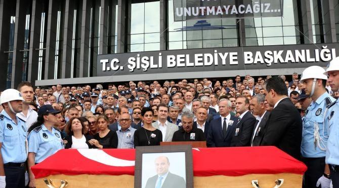 Şişli Belediye Başkan Yardımcısı Cemil Candaş için tören düzenlendi