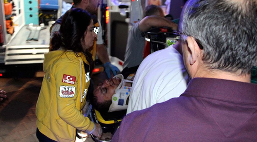 Yaralı pilot Sivas’a sevk edildi