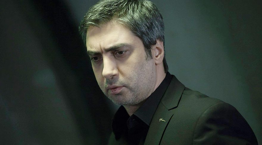 Necati Şaşmaz darbe girişimini protesto etti