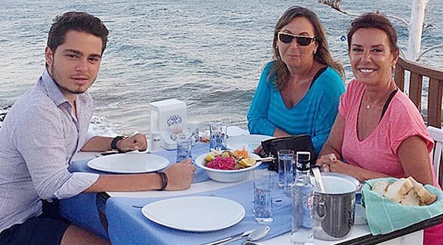 Perihan Savaş’ın aile saadeti