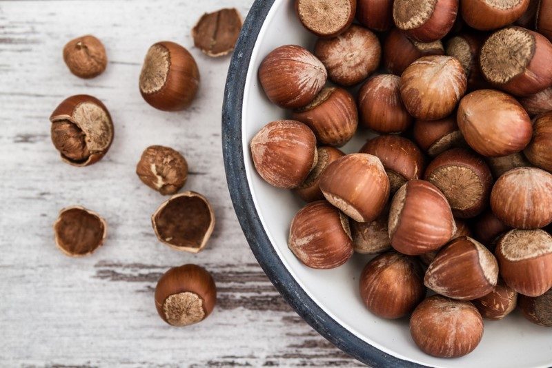 Porsuk ağacının bir gram kabuğunun ham eksraktında 50-70 mikrogram düzeyinde Paclitaxel bulunurken, bu madde 1 gram fındık kabuğu eksraktında 0.08 mikrogram, fındık yaprağı eksraktında 0.05 mikrogram ve fındık zürüfü eksraktında iz miktarda bulunmuştur.