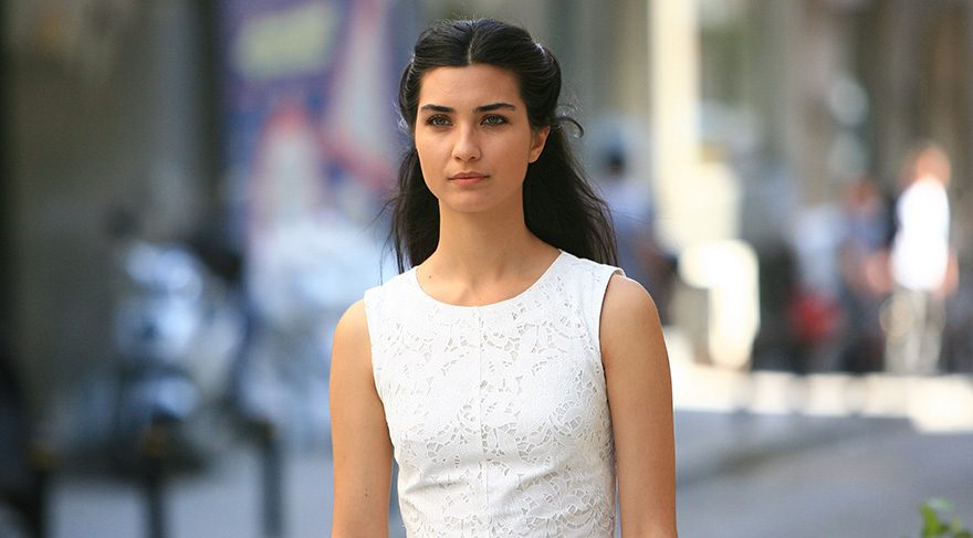 Tuba Büyüküstün, başarısız darbe girişimi sonrası sessiz kalmakla suçlanmıştı
