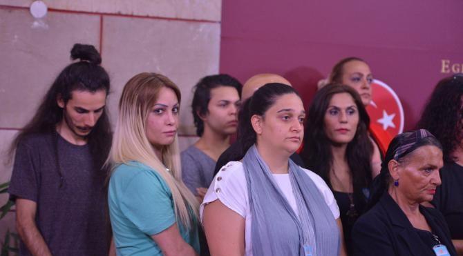 CHP'li Altıok, LGBTİ'lilerle Meclis'te basın toplantısı düzenledi