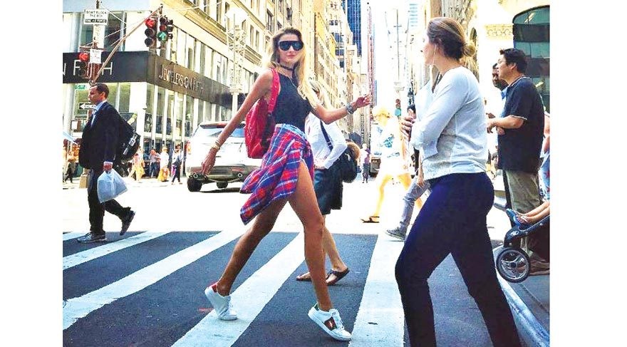 Özge New York’ta Hacı Las Vegas’ta