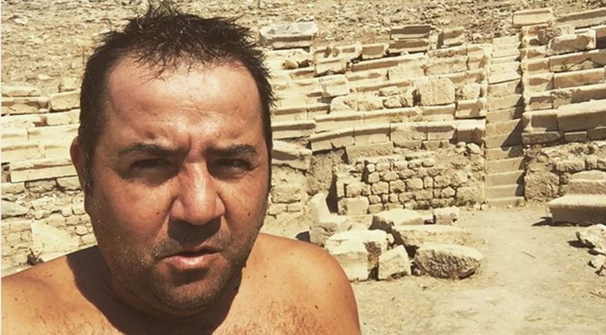 Ata Demirer’den çok konuşulacak video