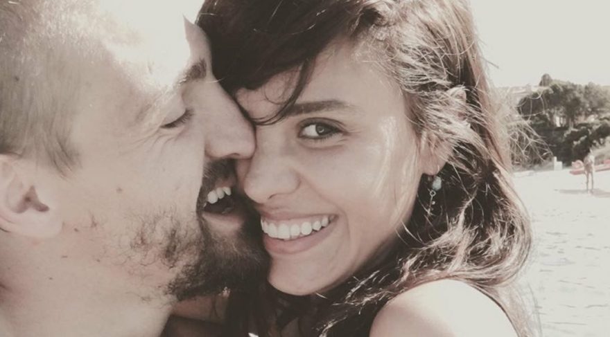 Caner Erkin ve Şükran Ovalı romantik anlarından kareler paylaştı