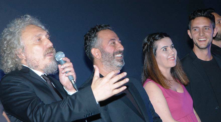 Cem Yılmaz’ın rol aldığı film festivalde yarışıyor
