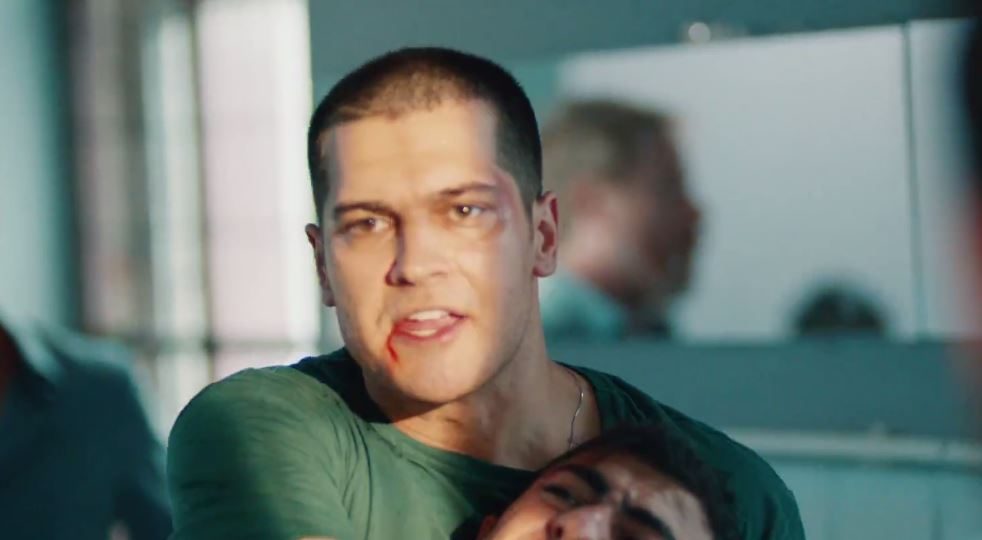 İçerde dizisi oyuncuları ve konusu: Çağatay Ulusoy’un yeni dizisi İçerde başlıyor!