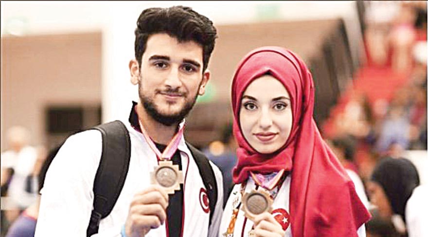 Çiftlerde dünya şampiyonu oldular