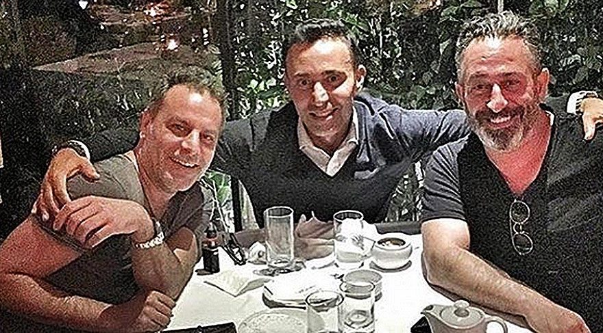 Cem Yılmaz’dan Mustafa Sandal’lı paylaşım