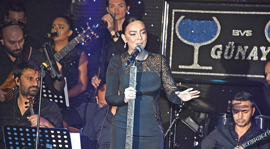 Ebru Gündeş’i dinlemek 2 bin TL