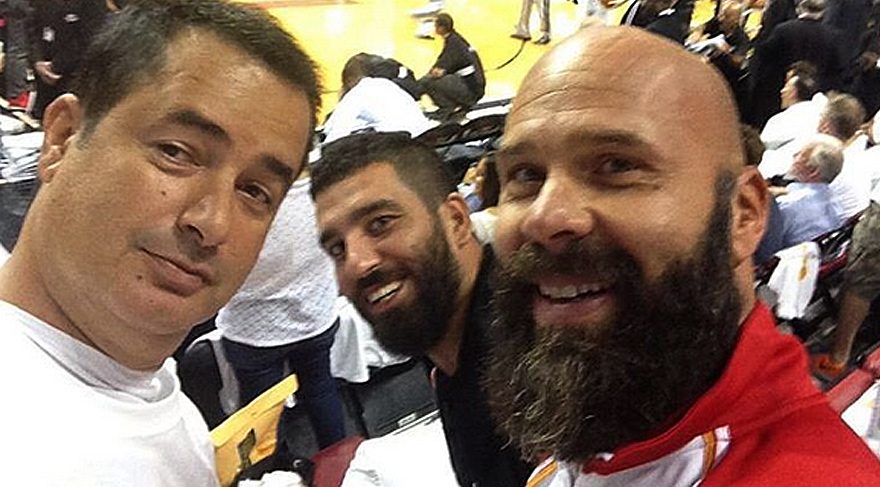 Arda Turan’dan Acun’lu selfie