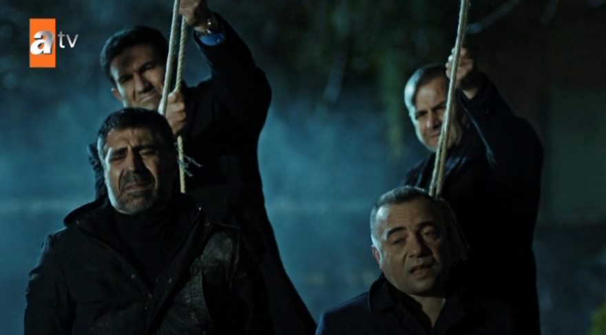 Eşkıya Dünyaya Hükümdar Olmaz 48. son bölümde Hızır’ı ipten döndü! İşte nefes kesen o sahne