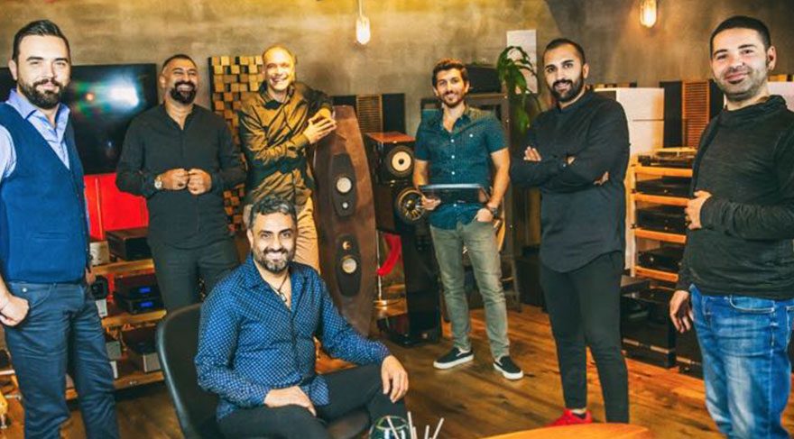 Ünlülerden Mehmet Akatay’a destek