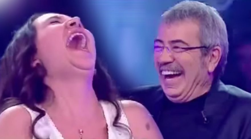 Kim Milyoner Olmak İster yarışmacısı Derya Didem Kundakçı’nın kahkahaları geceye damga vurdu