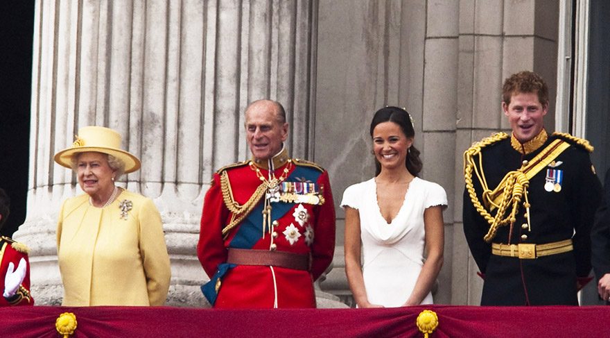 Pippa Middleton’ın gelinliğini kim tasarlayacak?