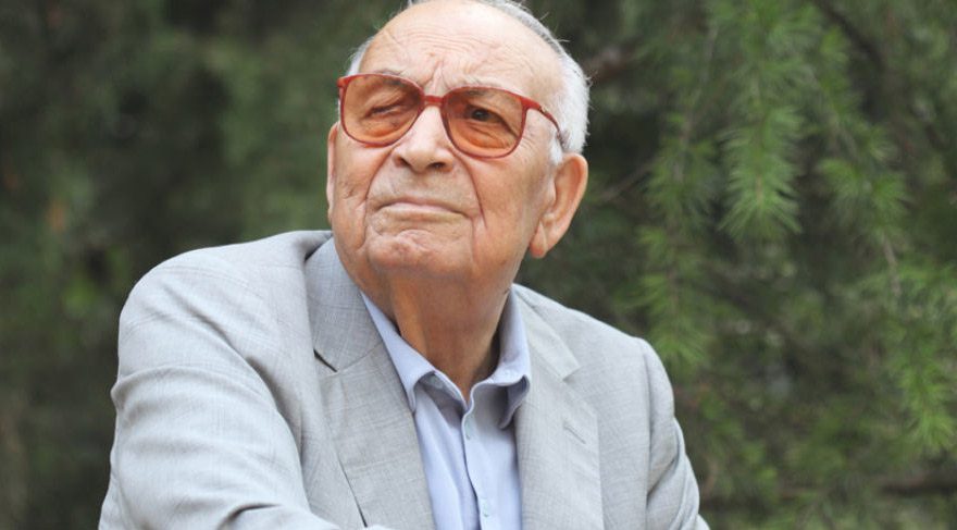 Yaşar Kemal’in balmumu görücüye çıkıyor