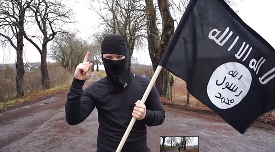 IŞİD’li kılığında Danimarka’dan Almanya’ya geçti!