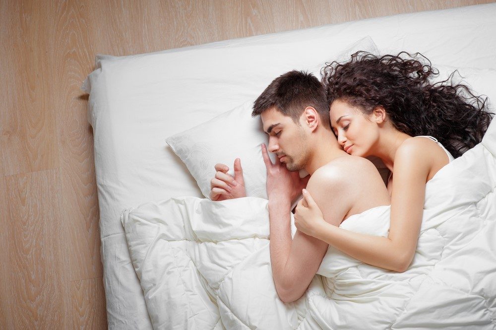 Kan basıncını ve nabzı düşüren kimi gıdalar metabolizmayı yavaşlatarak uykuya yardımcı olurken, bazıları ise metabolizma ve beyin aktivitesini artırarak uykuyu zorlaştırıcı etkiye sahiptir.