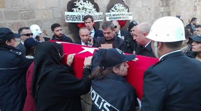 Şehit polis, memleteki Nevşehir'de son yolculuğuna uğurlandı