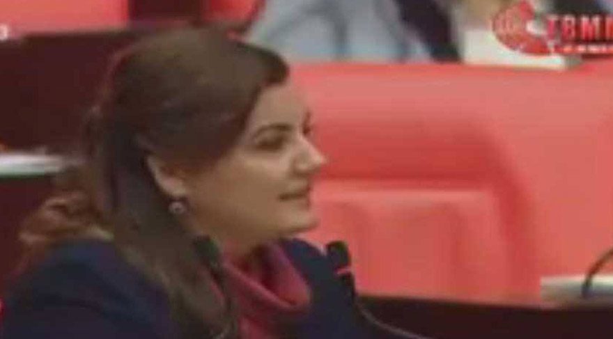 3 erkek bir kabinde ne yapıyordunuz?