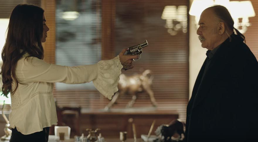 18 Dizisi 2. Bölüm Fragmanı izle 22