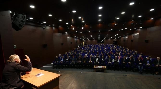 Mete Yarar: “Bu ülkeye kimse diz çöktüremez”