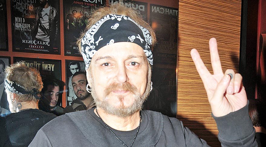 Sezen hastalığımda çok ağladı