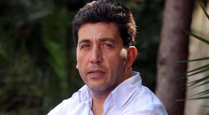 Emre Kınay da ihraçlara tepki gösterdi