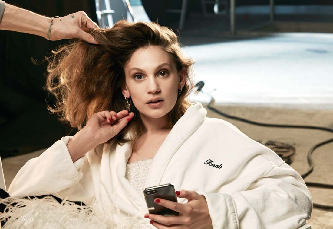 Farah Zeynep Abdullah, insanlığı doğaya ve kendi ırkına saygı duymaya davet etti