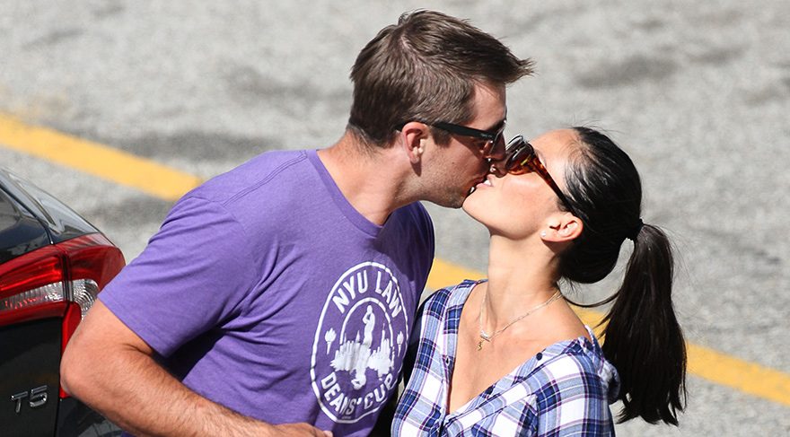 Aaron Rogers ve Olivia Munn evlilik yolunda