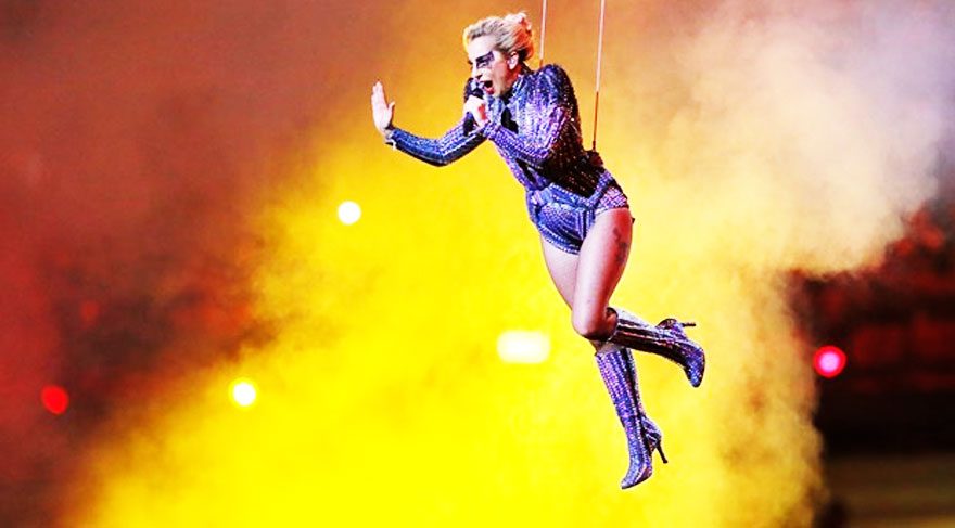 Lady Gaga’nın albüm satışları patladı