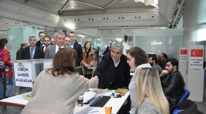 Sandıkların ilk ziyaretçileri CHP'liler