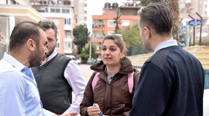 Çalınan tabletine kavuşunca gözyaşına boğuldu