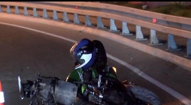 Zeytinburnu'nda motosiklet kazası: 1 ölü,1 yaralı