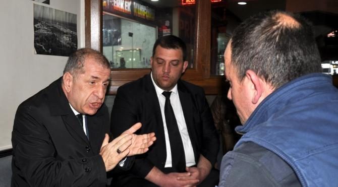 Ümit Özdağ: Hollanda krizinde Başbakan istifasını verdi mi
