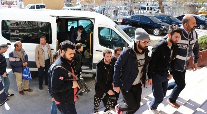 Kırıkkale'de DEAŞ operasyonunda 13 kişi tutuklandı