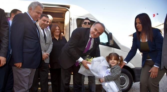Bilim Sanayi ve Teknoloji Bakanı Faruk Özlü, İzmir'de