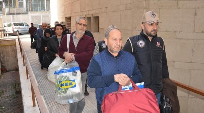 Bursa'da FETÖ operasyonunda gözaltına alınan 7 şüpheli adliyede
