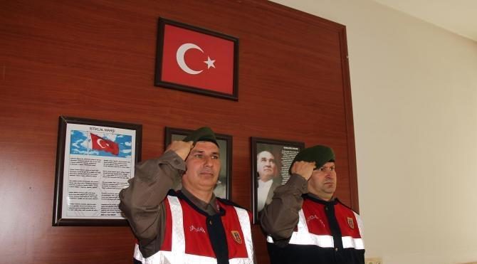 Engelli kardeşlerin askerlik mutluluğu