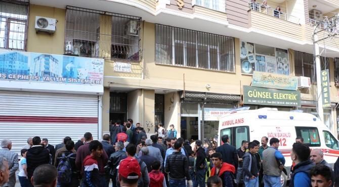 Asansör boşluğuna düşüp öldü