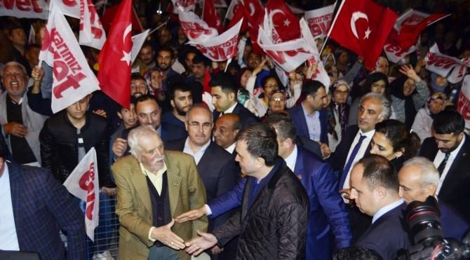 Bakan Çelik: Koalisyonların bitmesi için halk oylamasına gidiyoruz