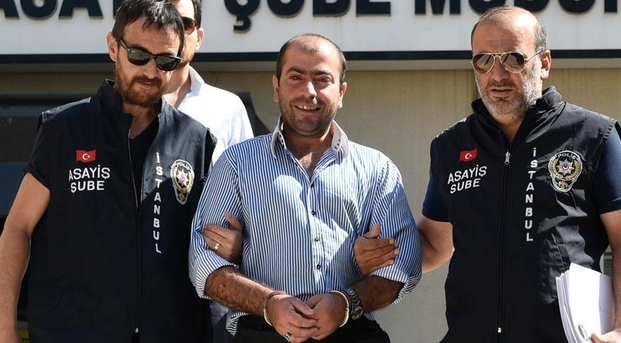 FOTO:DHA - FETÖ'den tutuklananlar arasında Abdullah Çakıroğlu'nun cezaevinden tahliye edilmesi kararına imza atan hakim İbrahim Uyanık da var.